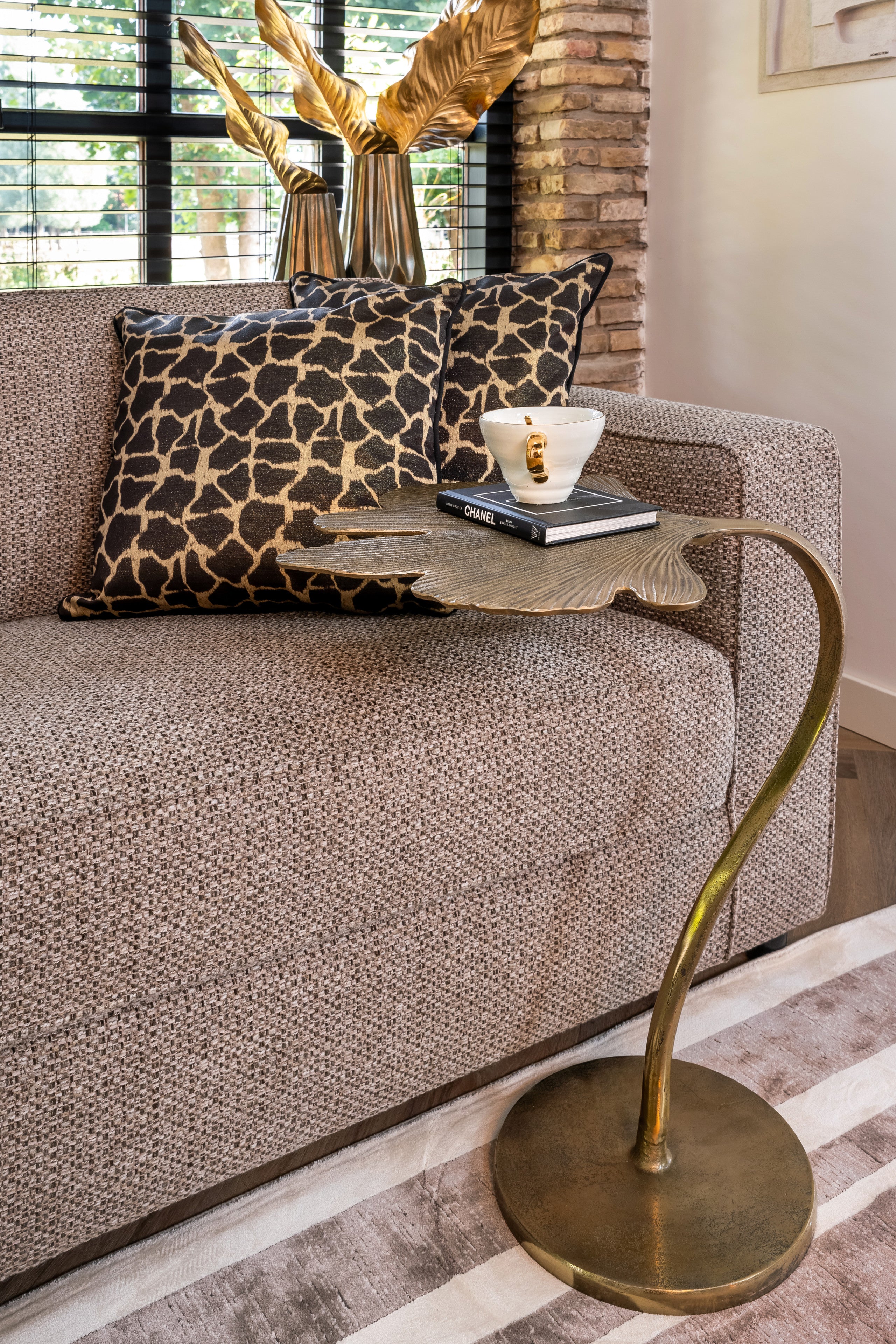 End table June